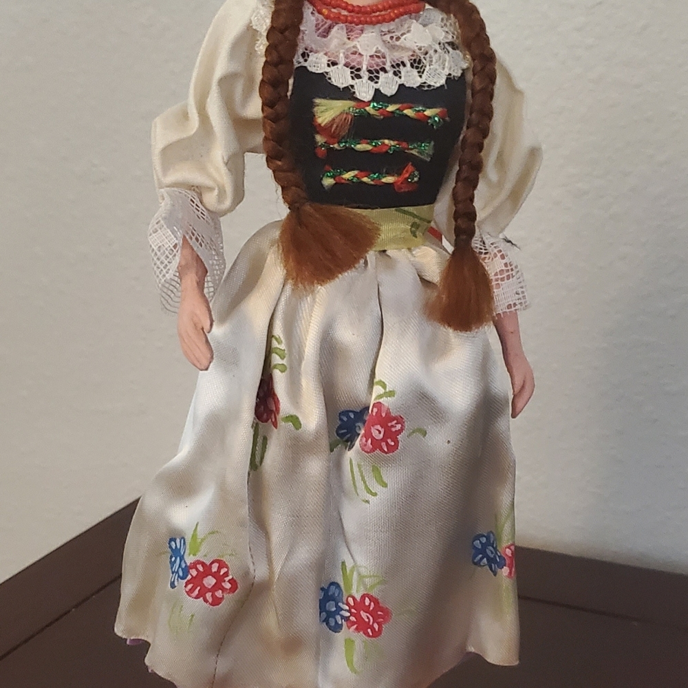 Vintage 19(25 or 35) Handmade Cepelia Polish Folk Art Doll Excellent Condition!
